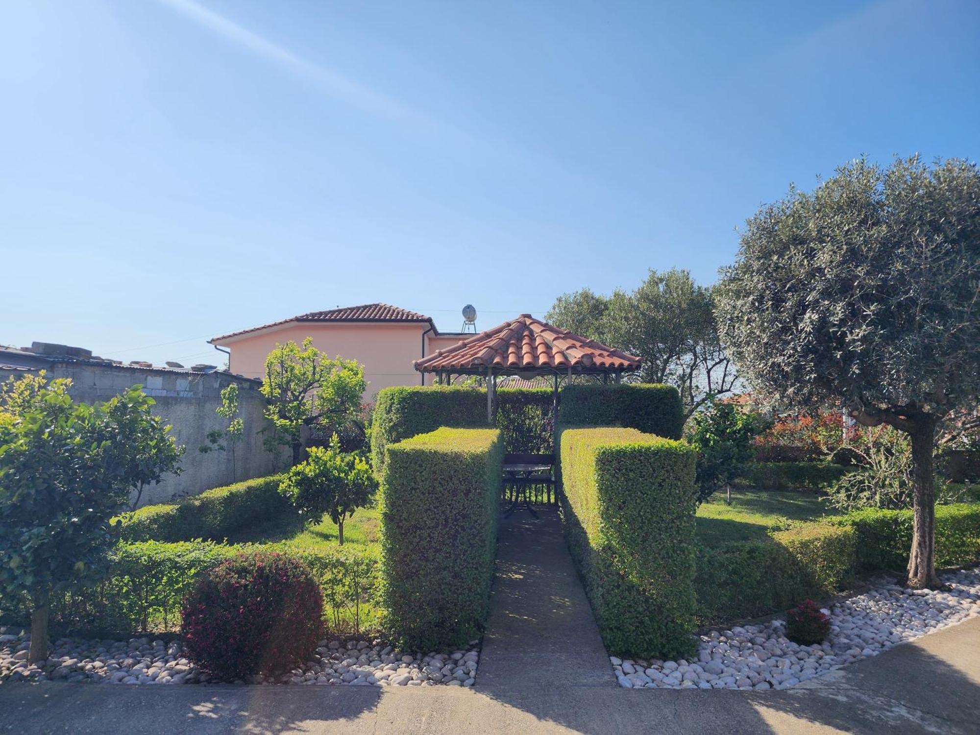 Kallmet Villa Kallmet i Madh Exterior photo