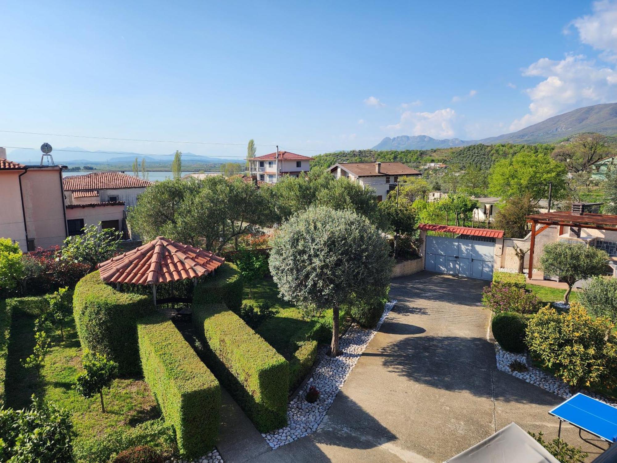Kallmet Villa Kallmet i Madh Exterior photo